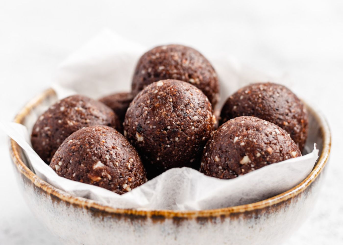 Raw choc ball