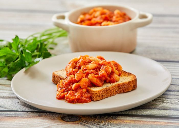 Breakfast beans w GF toast